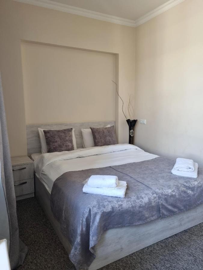 Rail Hotel Tbilisi ภายนอก รูปภาพ