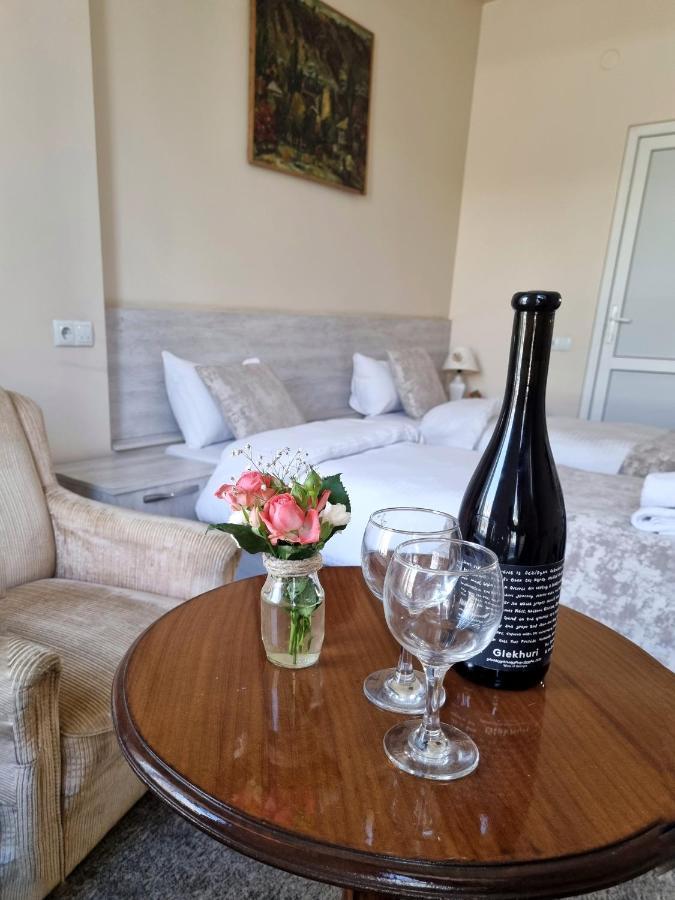 Rail Hotel Tbilisi ภายนอก รูปภาพ