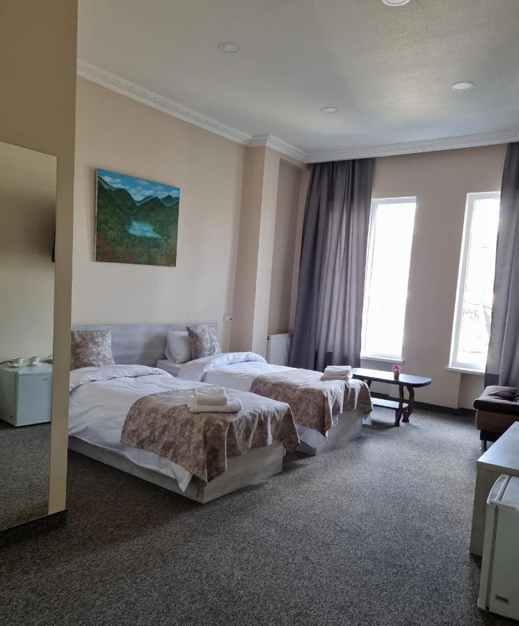 Rail Hotel Tbilisi ภายนอก รูปภาพ