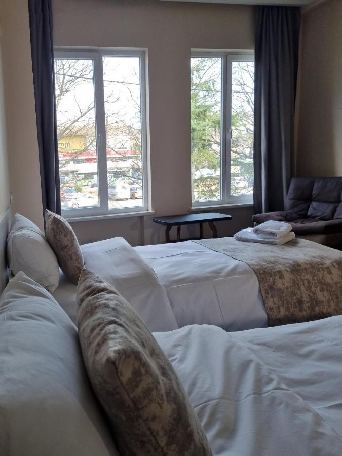 Rail Hotel Tbilisi ภายนอก รูปภาพ